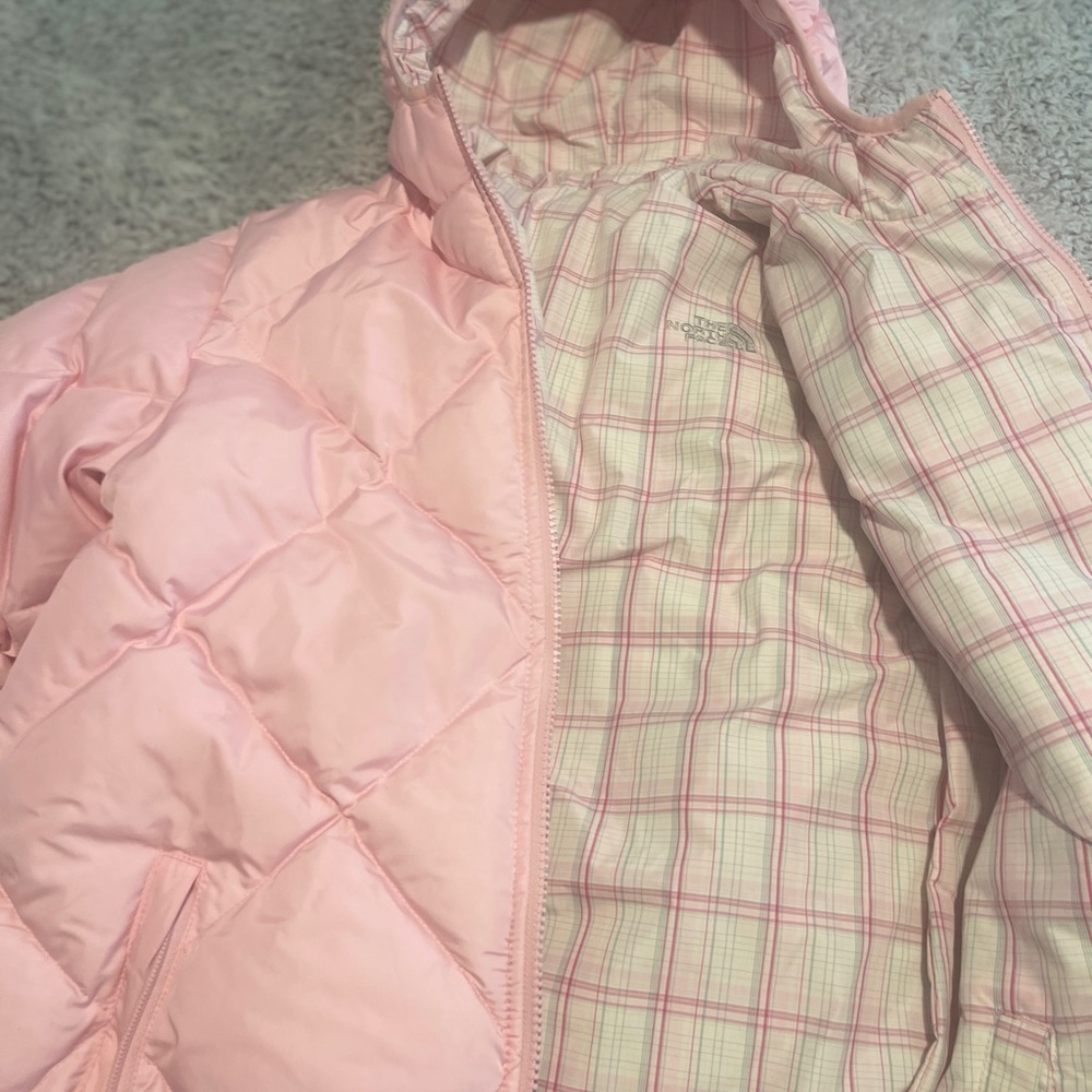 Reversible North Face Jacket - image 4